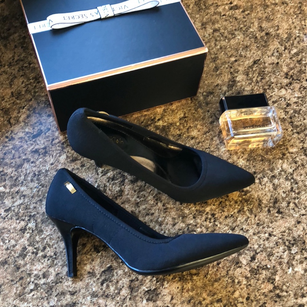 Calvin Klein pumps